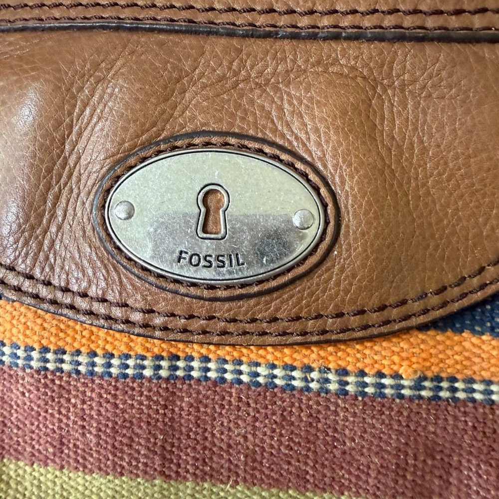 VTG Fossil Crossbody Bag Woven Striped Canvas Brown Leather Boho Key Small Purse - Picture 3 of 8